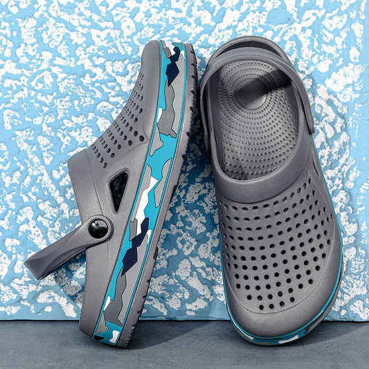 Stylish Clogs Men Sandals - Lightweight EVA Casual Shoes for Summer Beach - Hot Sale